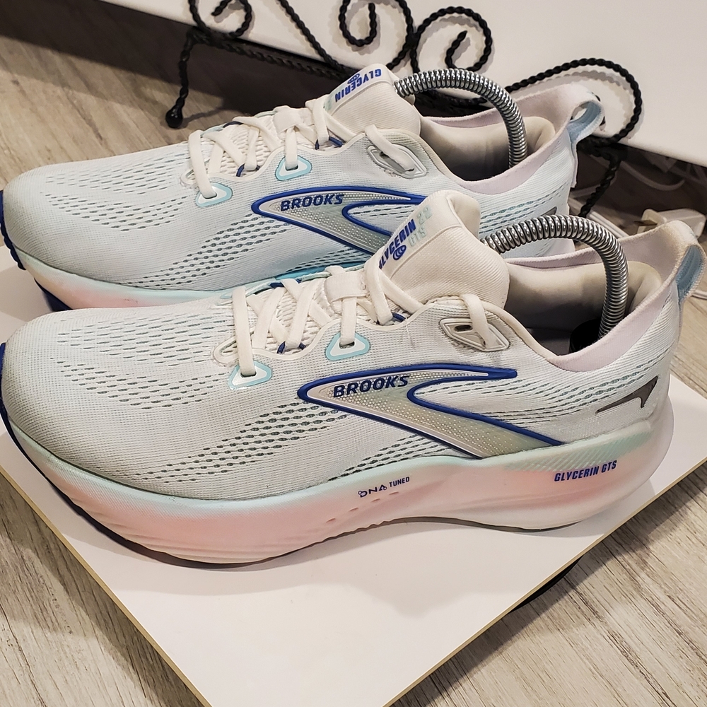 Brooks Glycerin 22 GTS Women's Running / Walking Shoes Size 10 Wide